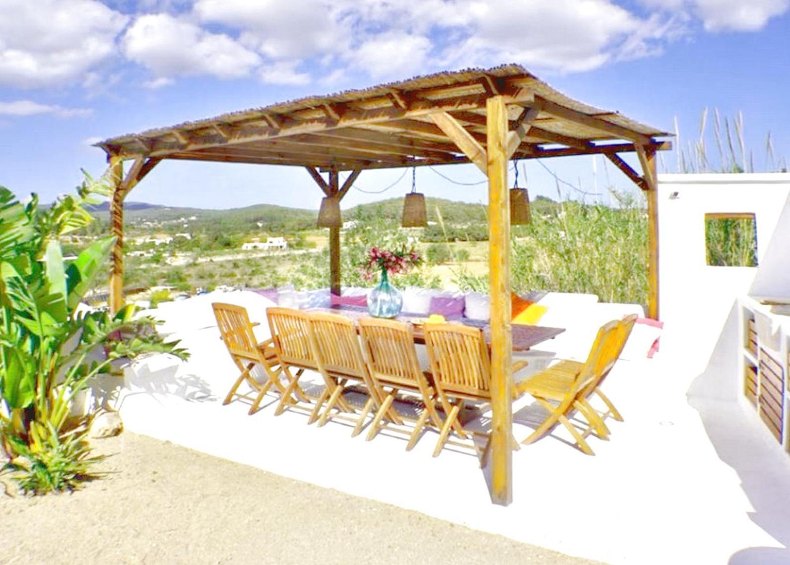 Authentic Family House Summer Apartment *