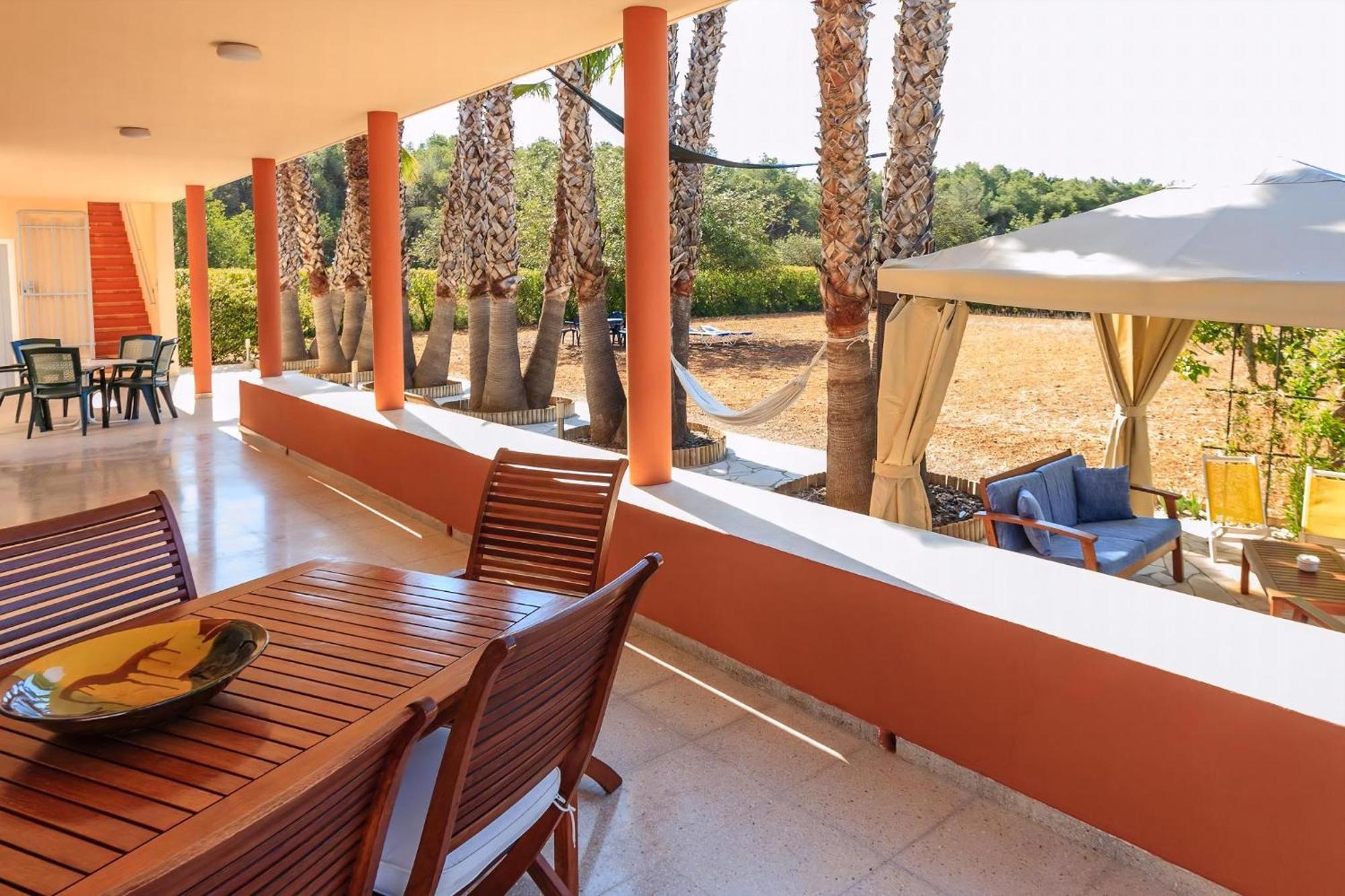 Toni Mit Grossem Grundstueck, Privatpool * Sant Joan De Labritja
