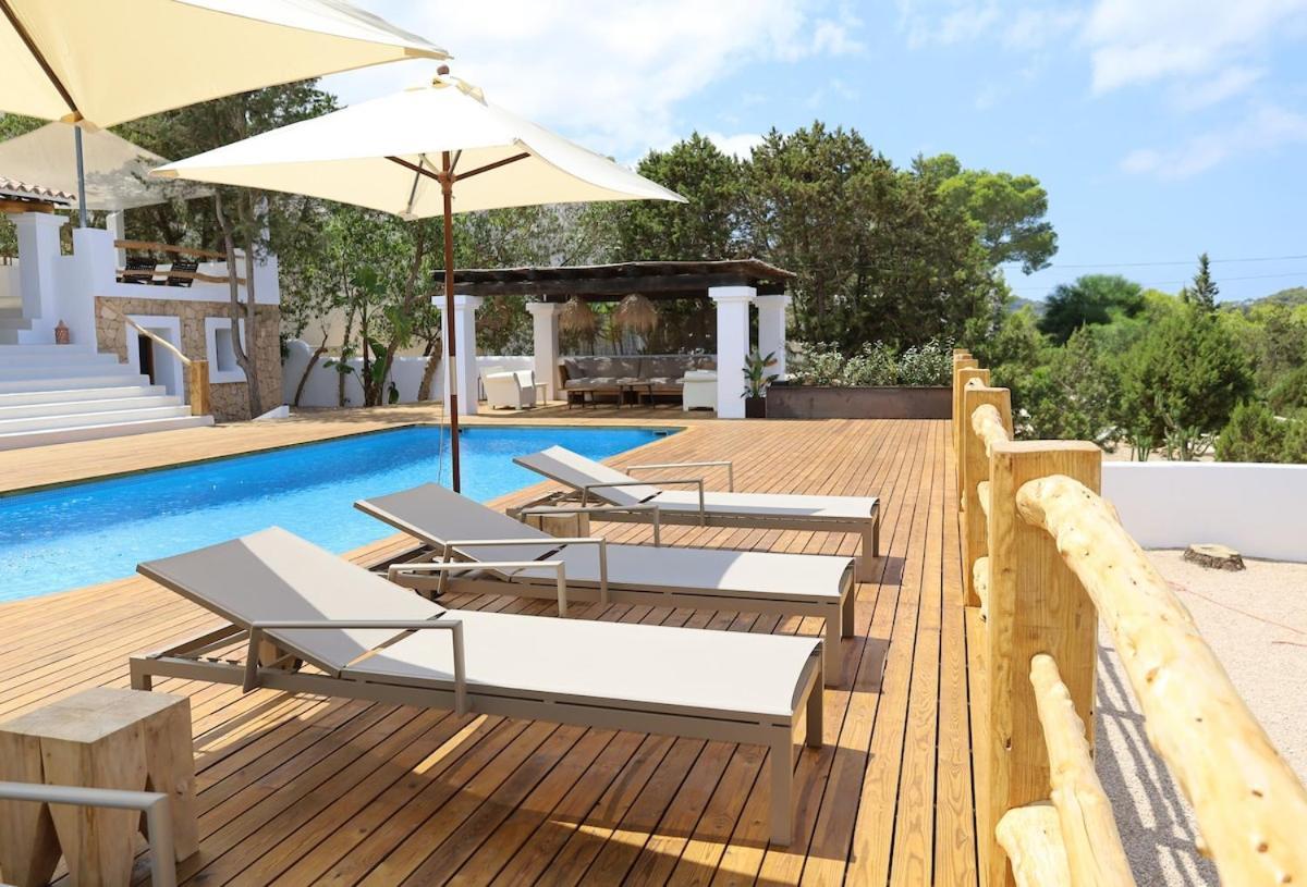 Rafel Is A 5 Minute Walk From The Amazing View Calm Area Renewed 100 Porcien On 2024 Pool Ac *