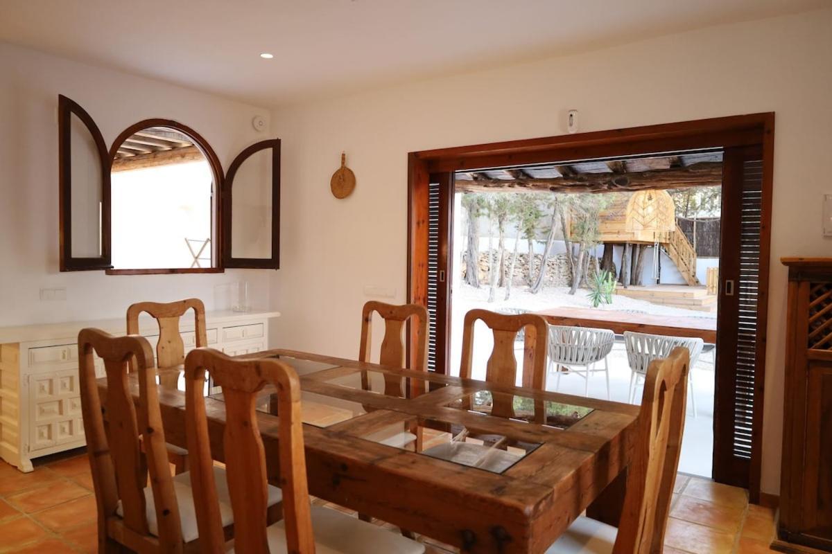 Rafel Is A 5 Minute Walk From The Amazing View Calm Area Renewed 100 Porcien On 2024 Pool Ac Villa *