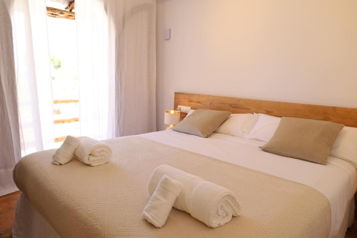 Rafel Is A 5 Minute Walk From The Amazing View Calm Area Renewed 100 Porcien On 2024 Pool Ac Villa *
