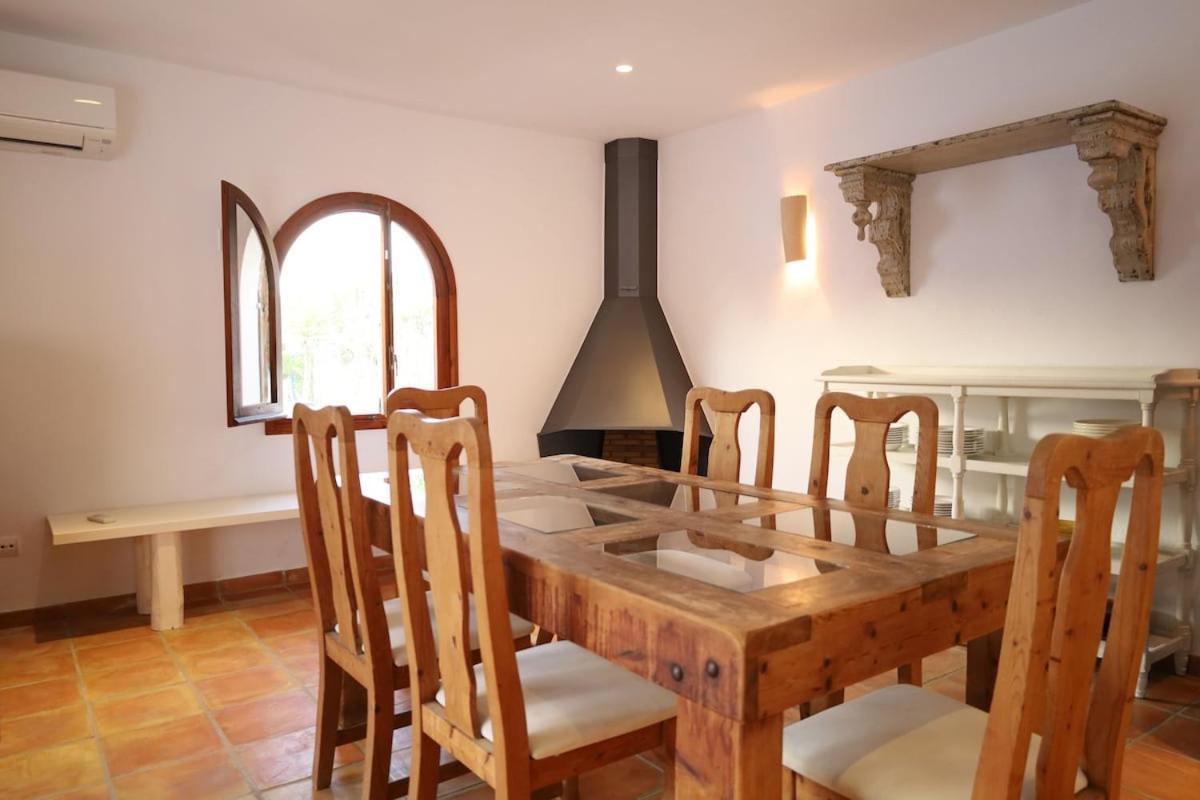 Rafel Is A 5 Minute Walk From The Amazing View Calm Area Renewed 100 Porcien On 2024 Pool Ac Villa *