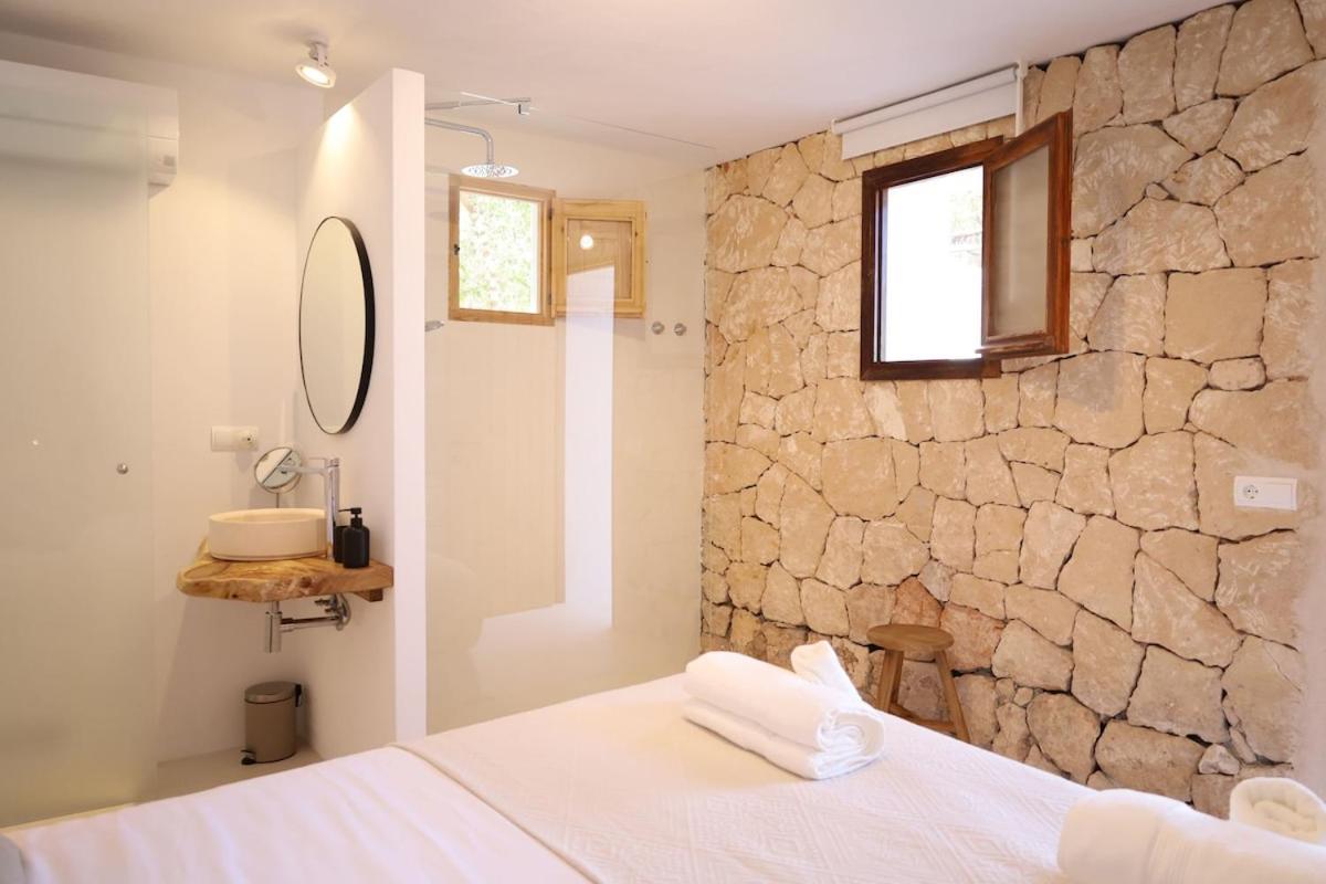 Rafel Is A 5 Minute Walk From The Amazing View Calm Area Renewed 100 Porcien On 2024 Pool Ac Villa