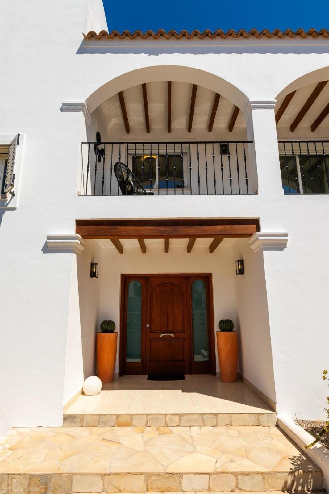 Luna Ibiza Centre 8 Pax * Puig D'en Valls