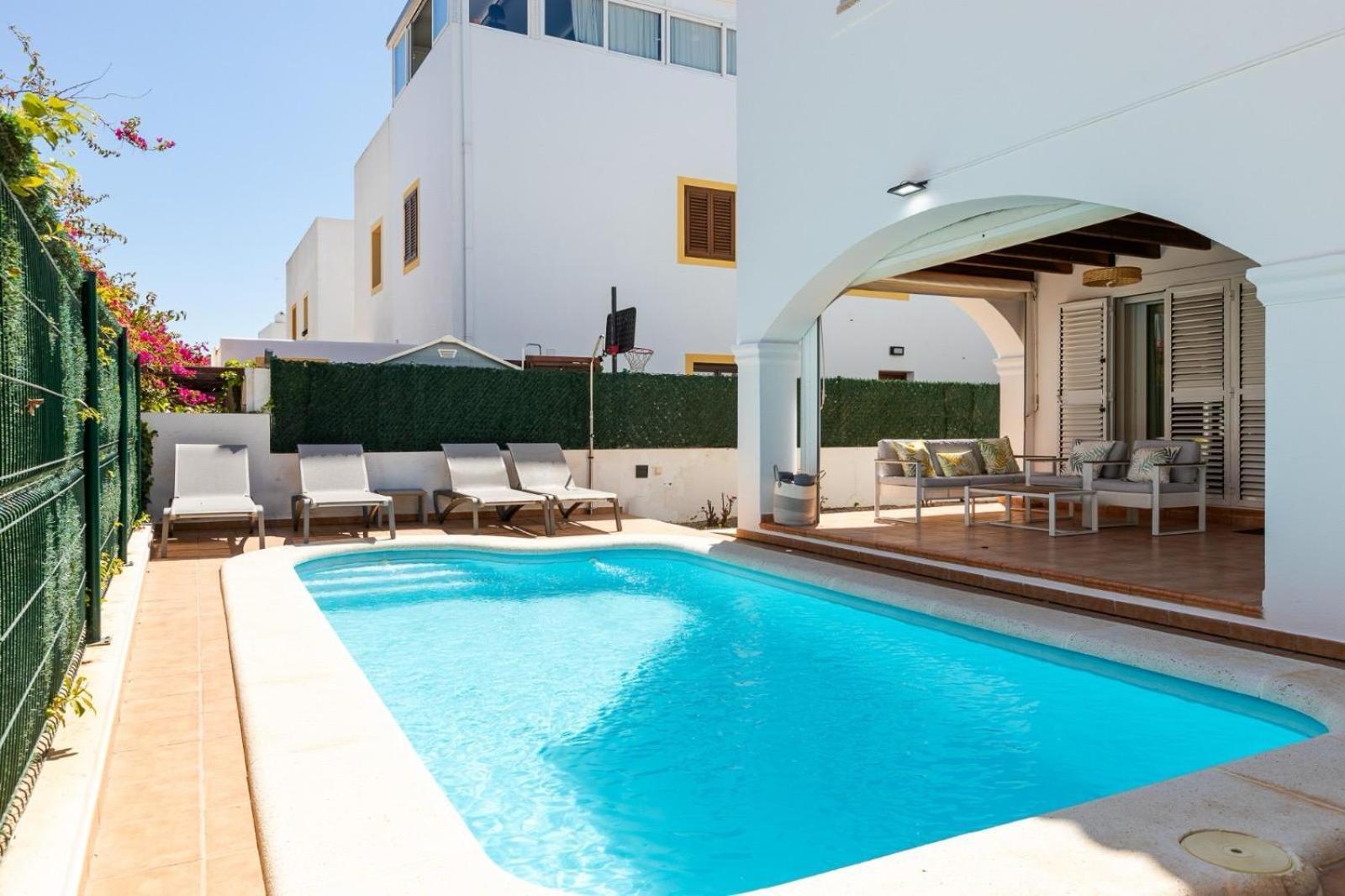 Luna Ibiza Centre 8 Pax Puig D'en Valls