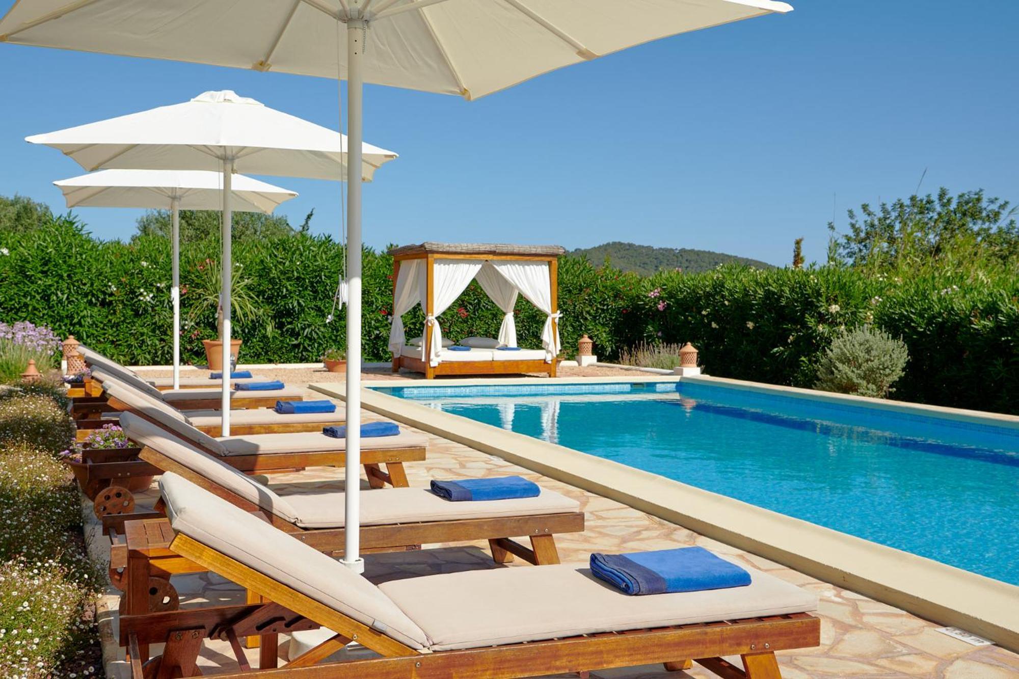 Santa Gertrudis Villa *