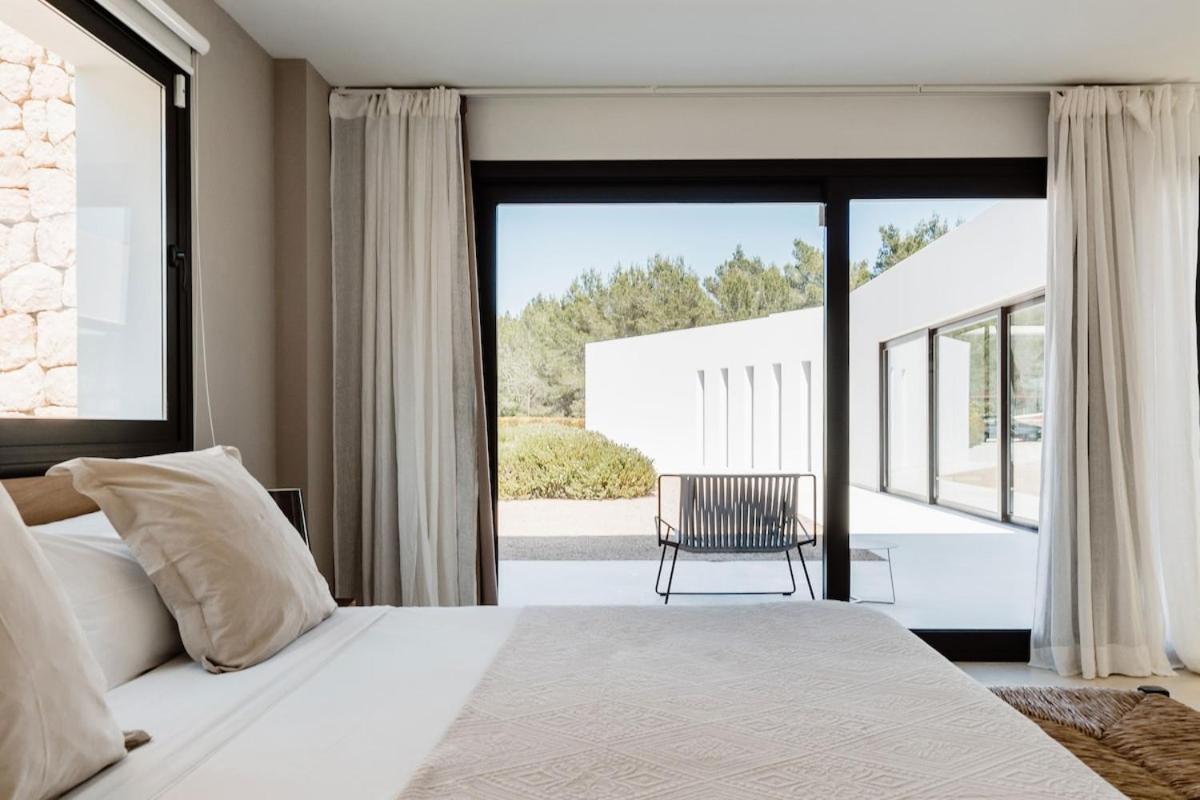 Villa Pep De Sa Guaita Amaizing Design & Outdoor Area 10 Minutes From Beaches Calm Area