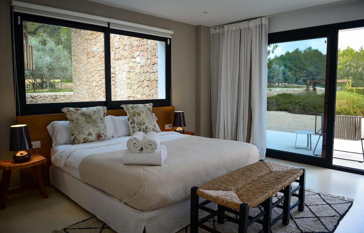 Villa Pep De Sa Guaita Amaizing Design & Outdoor Area 10 Minutes From Beaches Calm Area *