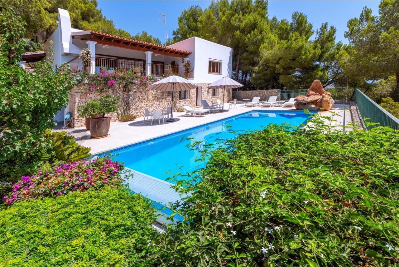 Villa Azumar, Piscina, Jardin *