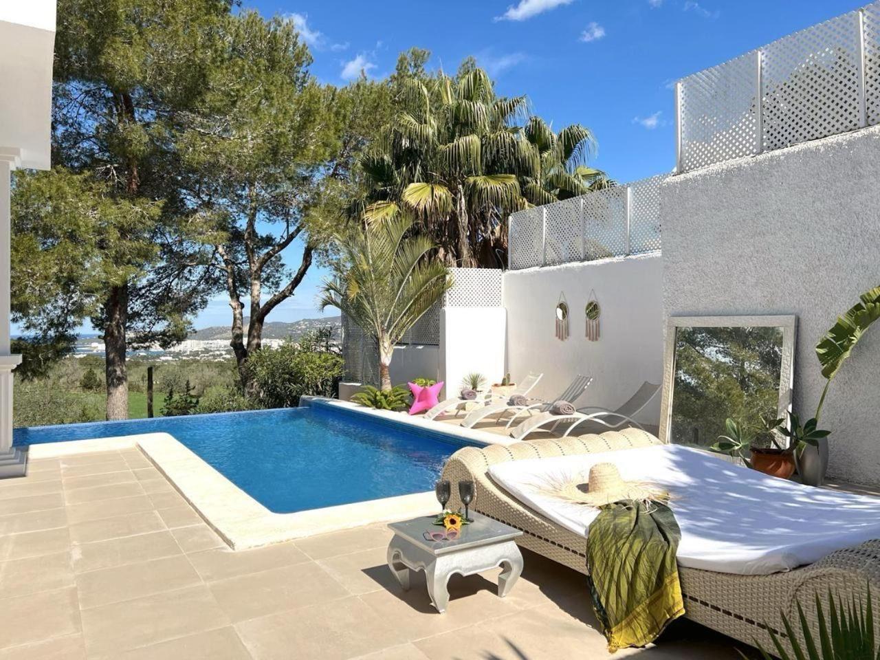 Sunset Bay Villa