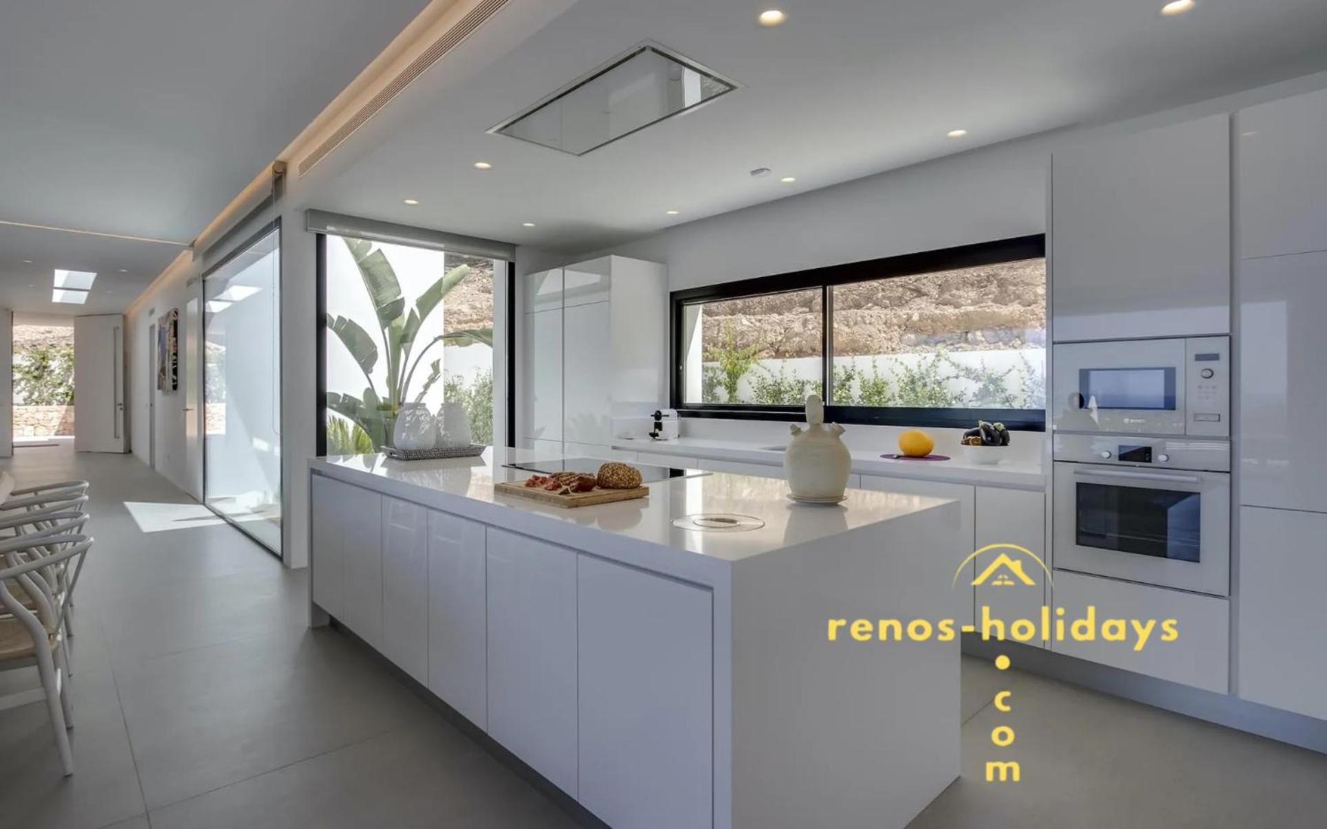 Summer House For Lovely Holidays Holiday home Santa Eularia des Riu