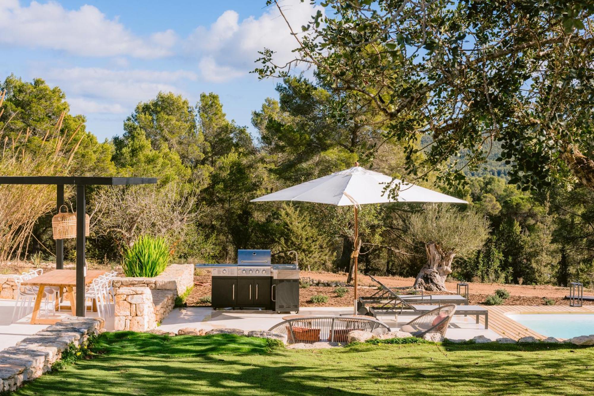 Es Pujolet Renovada 100 Porcien Un Refugio De Paz En El Corazon De Ibiza Piscina Ac Diseno Tranquilidad El Verdadero Ibiza * Sant Joan De Labritja