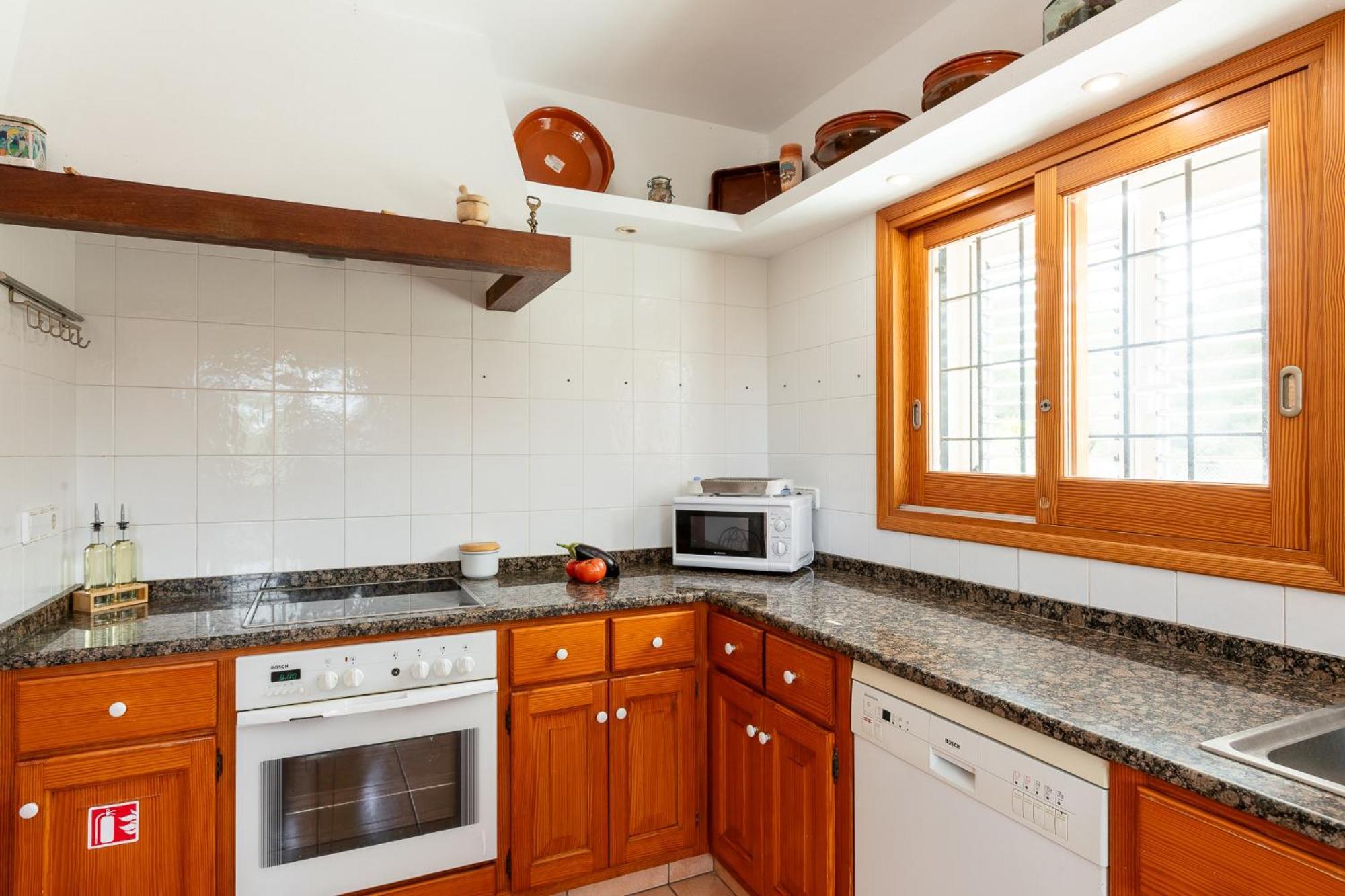 New! Bassetes Villa