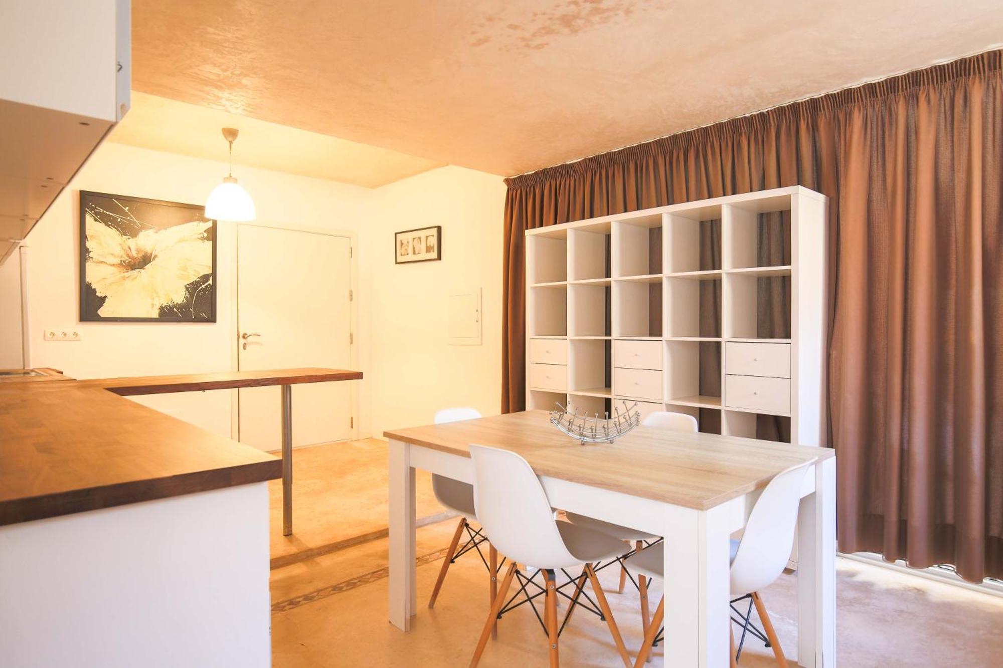 Private In Apartment Cala Llonga (Ibiza)