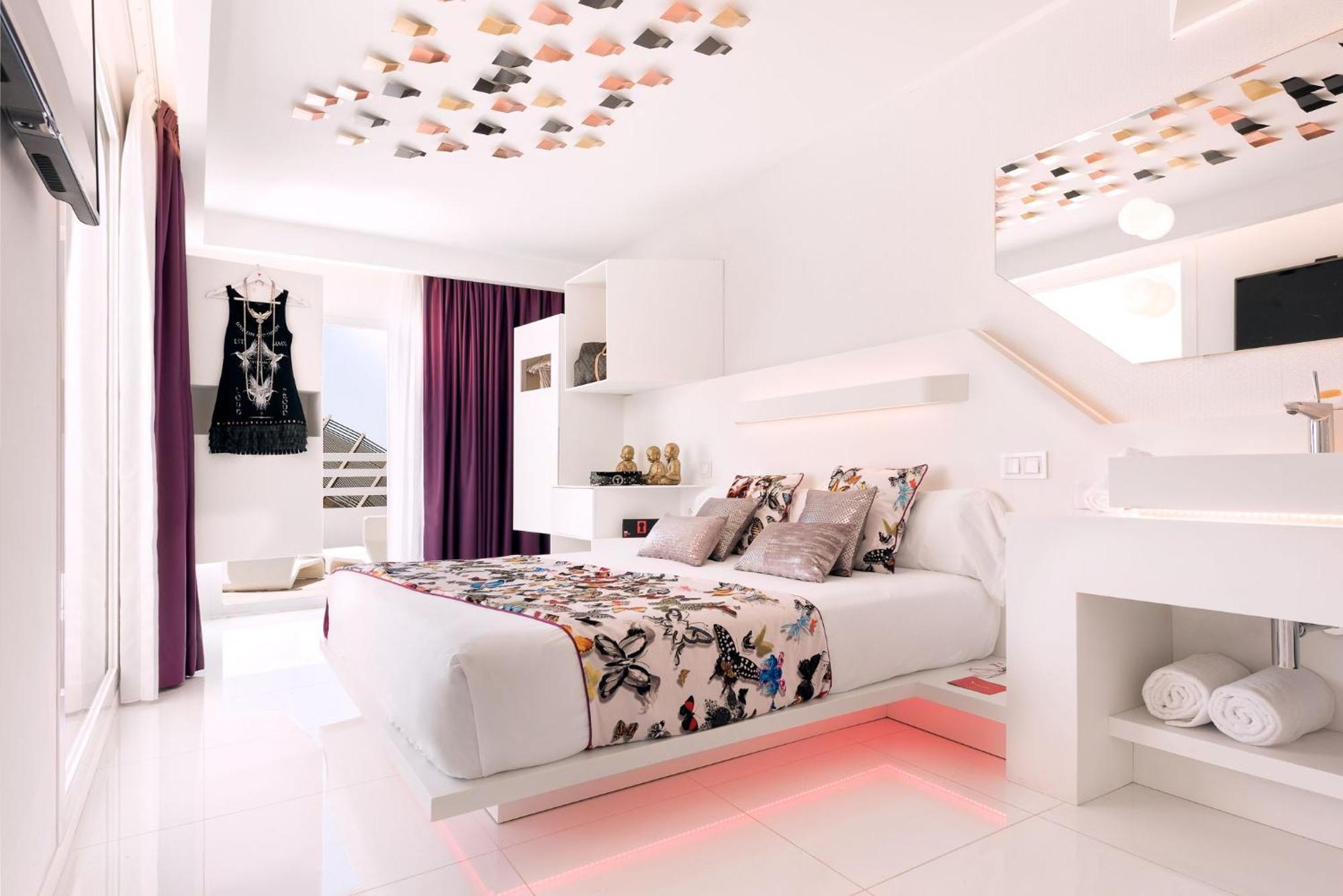 Ushuaia Ibiza - Adults Only - Club Entrance Included Hotel Playa d'en Bossa