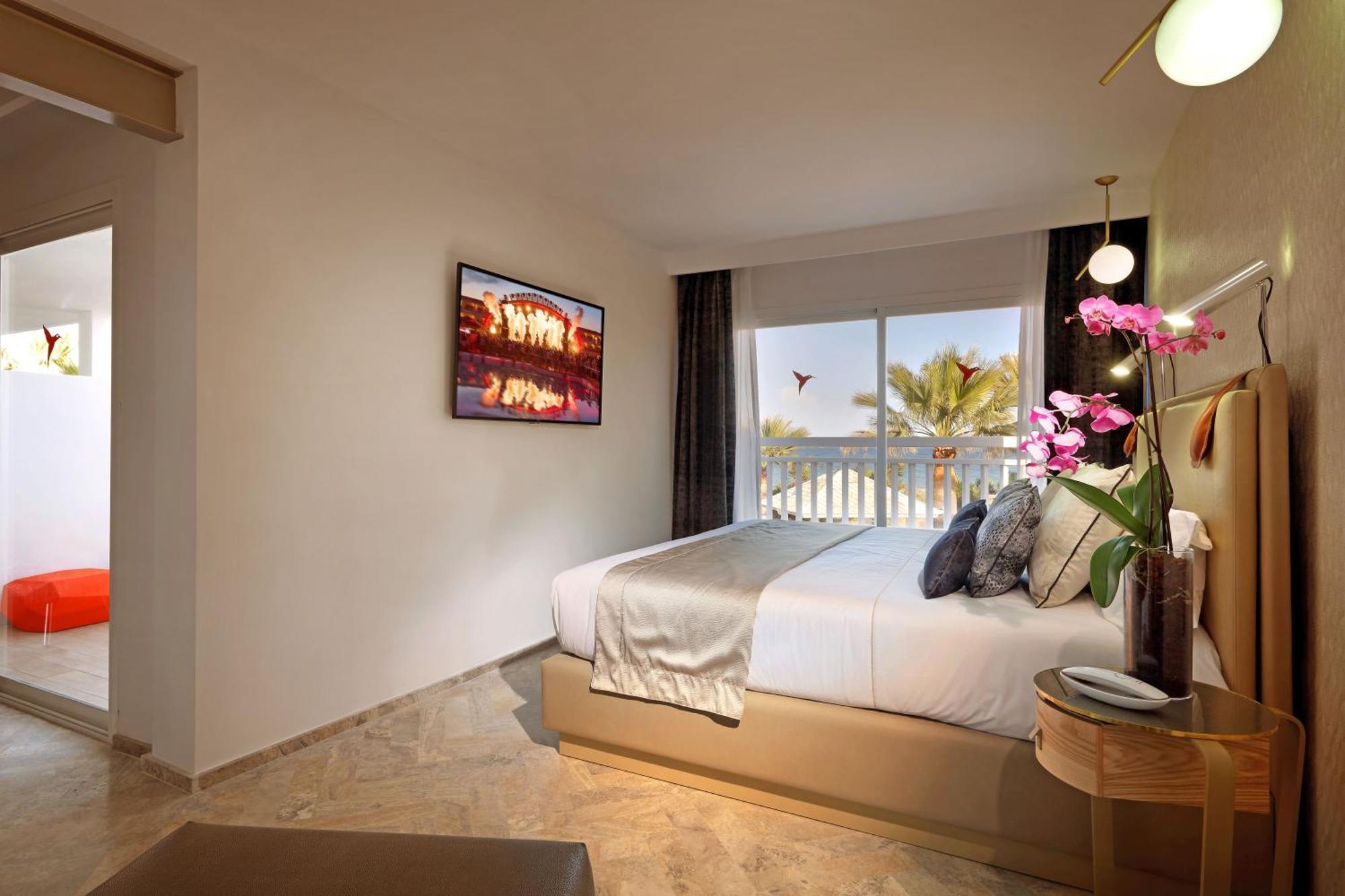 Ushuaia Ibiza - Adults Only - Club Entrance Included