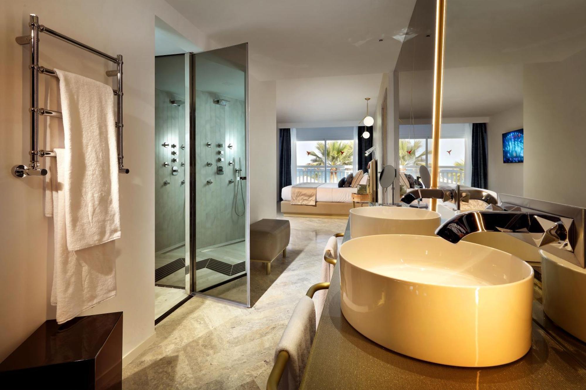 Hotel Ushuaia Ibiza - Adults Only - Club Entrance Included 5*