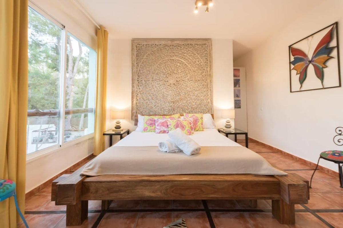 Classic For 12- Pool, Bbq, Big Exterior Area Villa BALEARIC ISLANDS