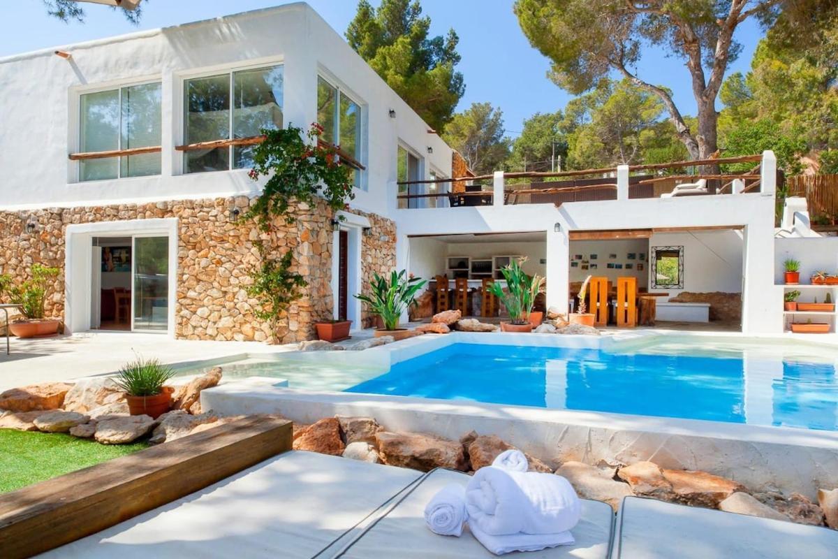 Villa Classic For 12- Pool, Bbq, Big Exterior Area