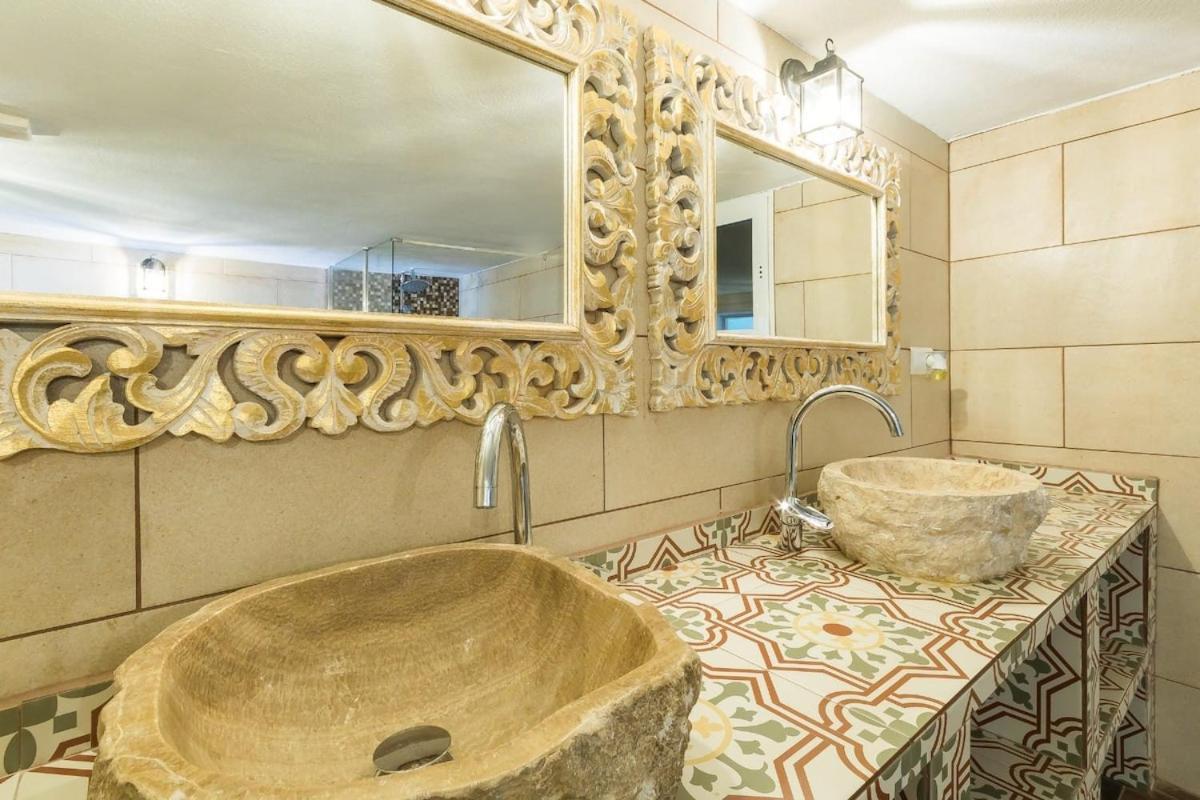 Villa Classic For 12- Pool, Bbq, Big Exterior Area