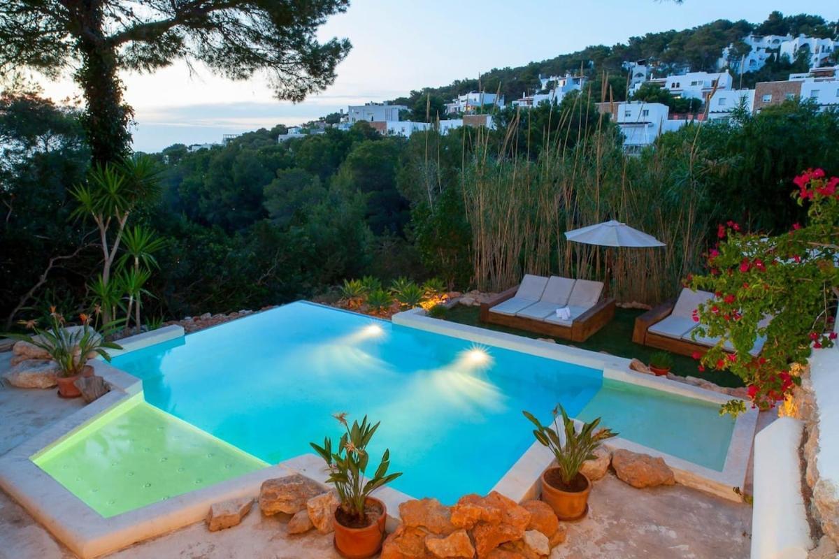 Classic For 12- Pool, Bbq, Big Exterior Area BALEARIC ISLANDS