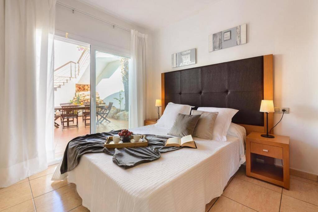 Villa By Ibiza With Pool, Sea Views Bbq