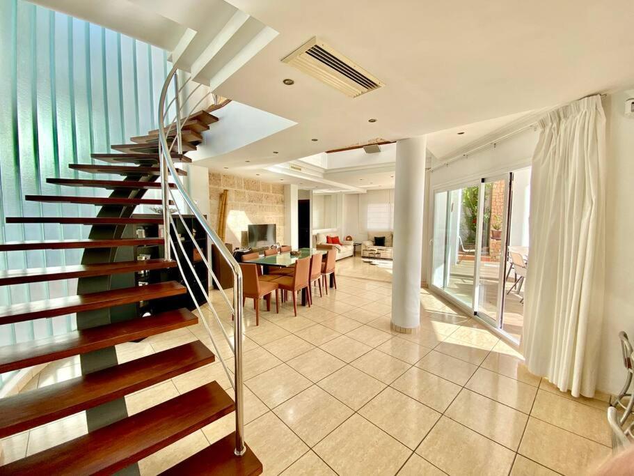 Villa By Ibiza With Pool, Sea Views Bbq *