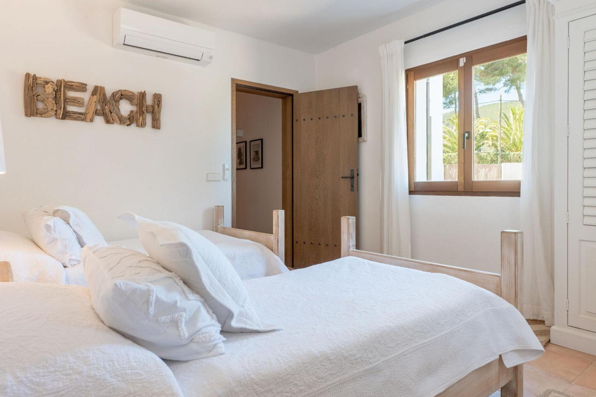Des Riu * Santa Eulària des Riu