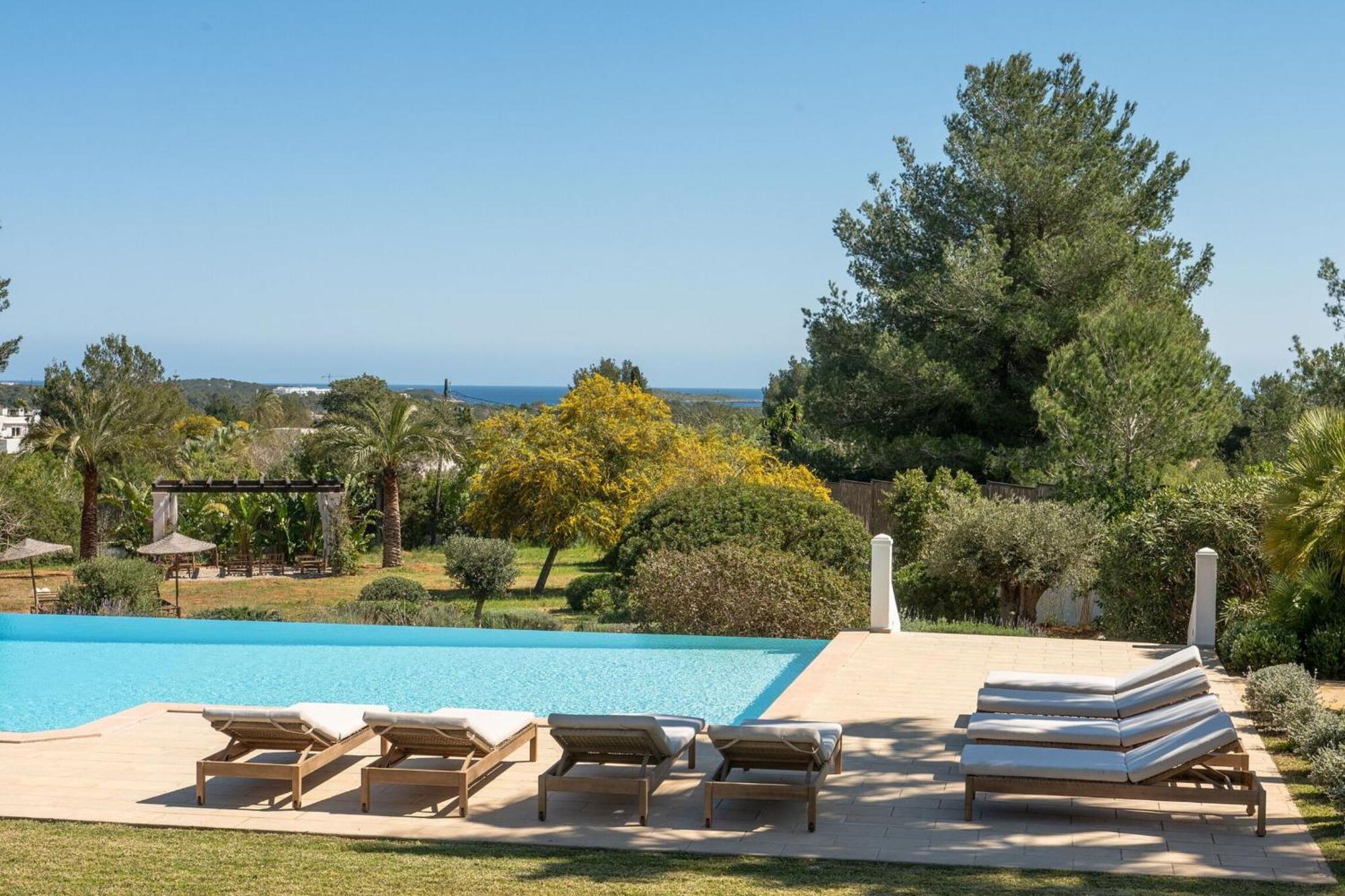 Des Riu * Santa Eulària des Riu