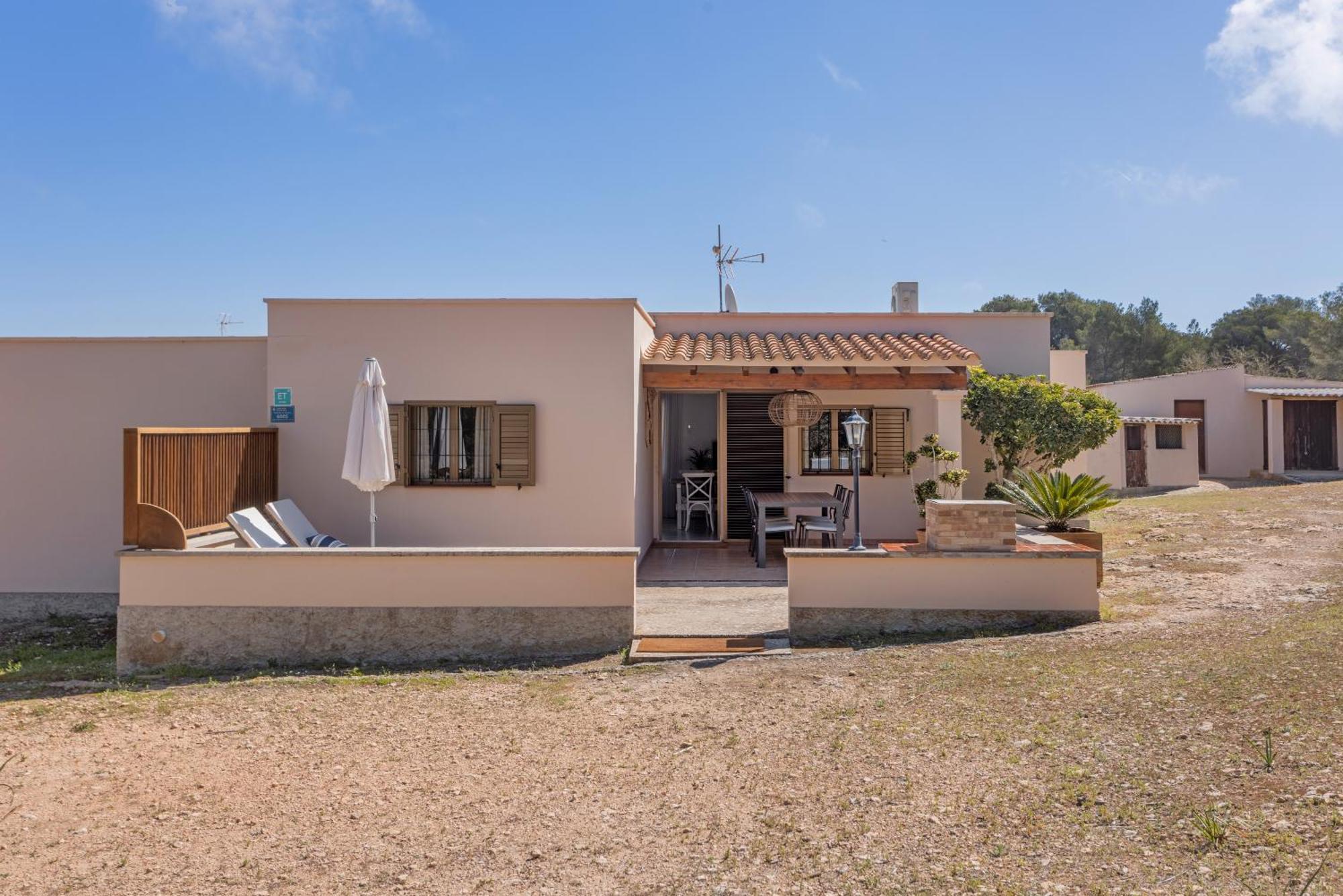 Ca N'alicia Des Bosch * BALEARIC ISLANDS