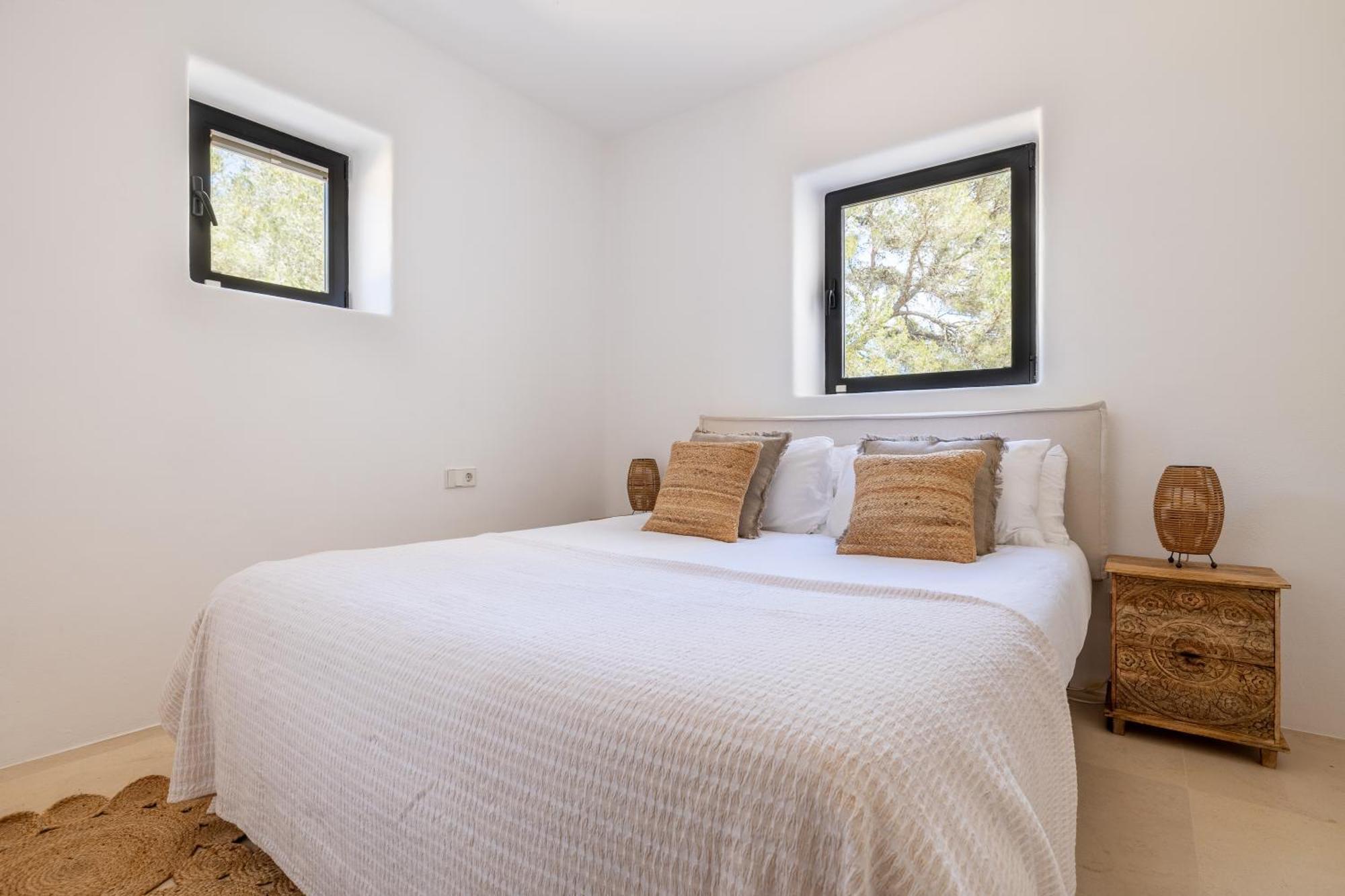 Elegant Blakstad In Ibizas Heart I 4 Bedrooms Private Pool Fenced San Rafael De Sa Creu