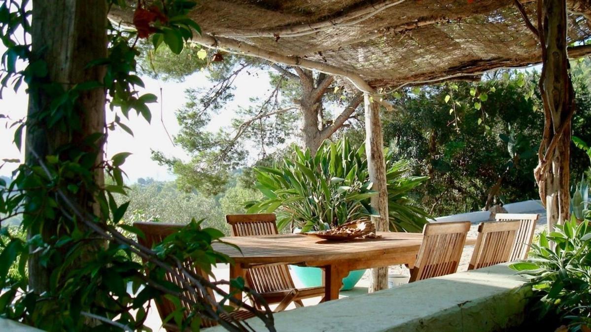 Designed Comfort Hilltop Licence Et0447e Villa *