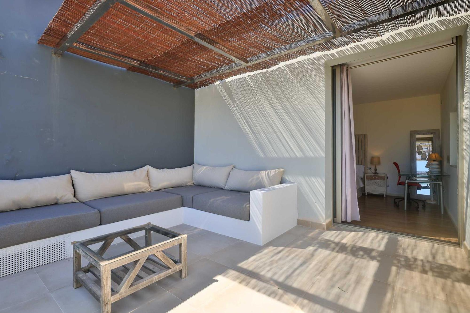 Cool By Eivillas
