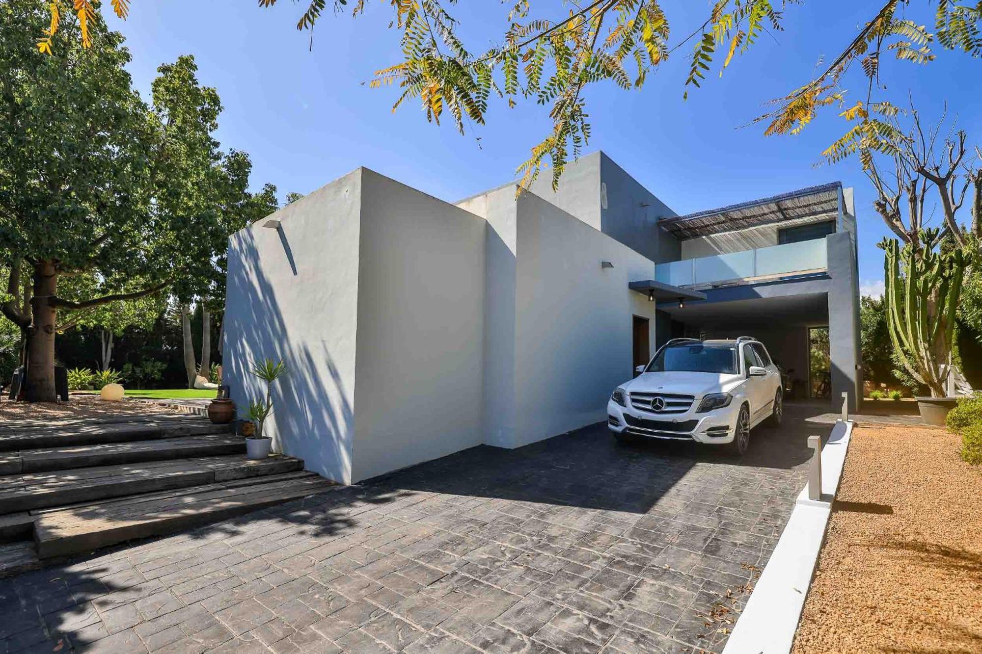 Cool By Eivillas Villa