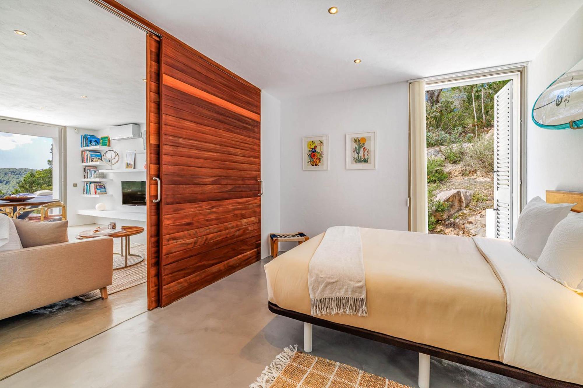 Surf House Sant Josep de sa Talaia