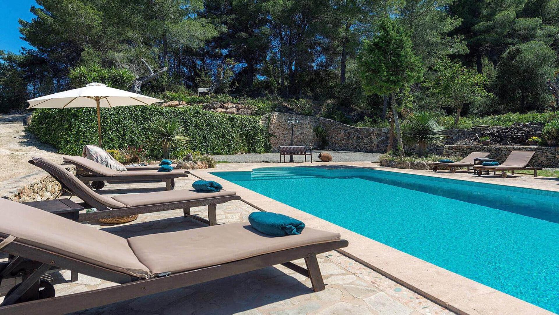 New! Niko Villa Santa Eularia des Riu