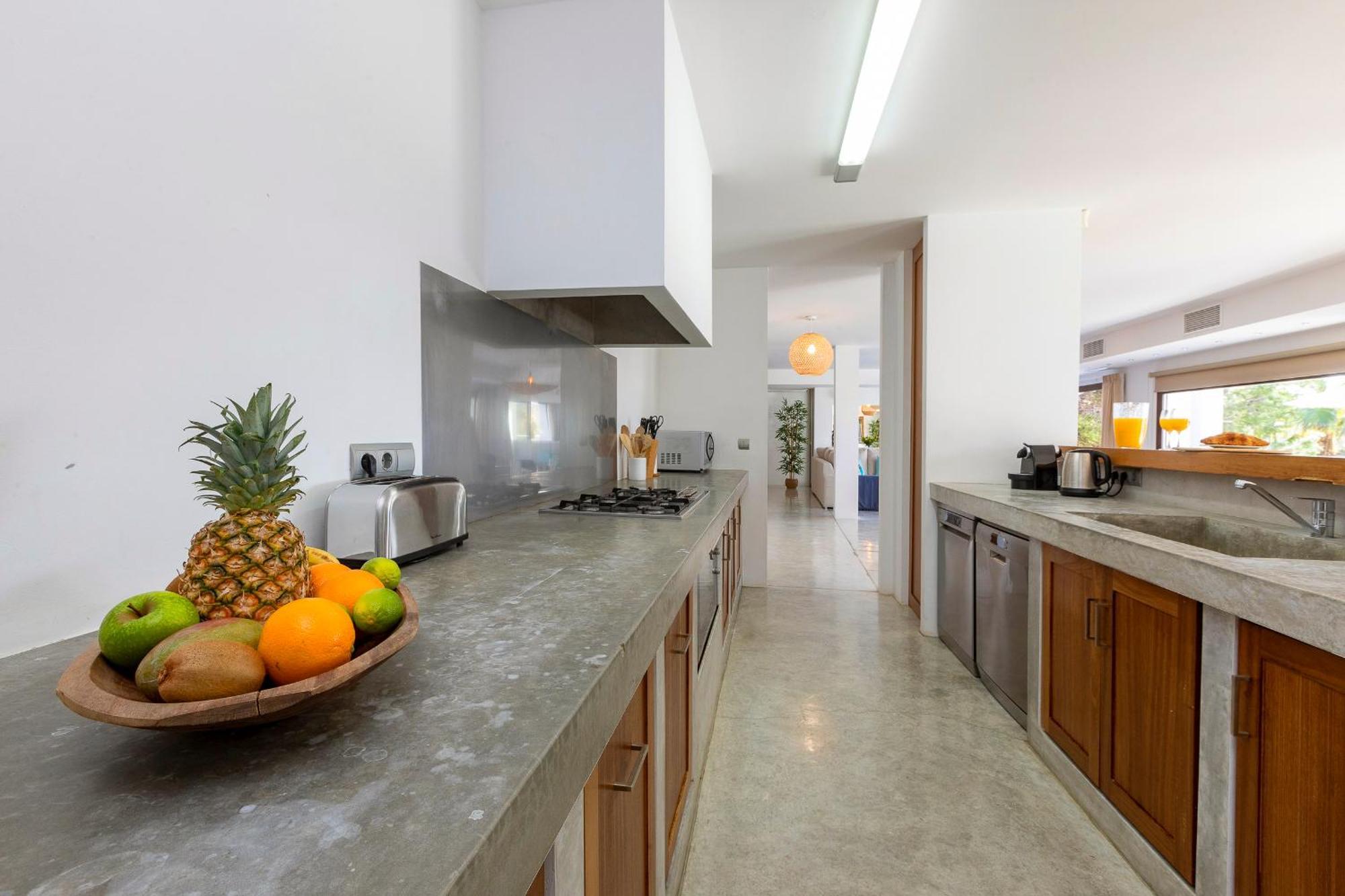 In Cala Salada Sleeps 14 *