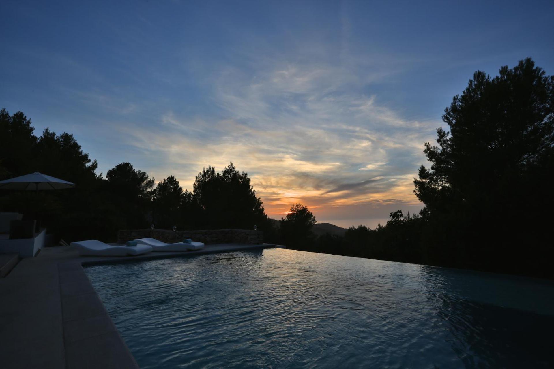Sunset- Cala Tarida Pousada Cidade de Ibiza