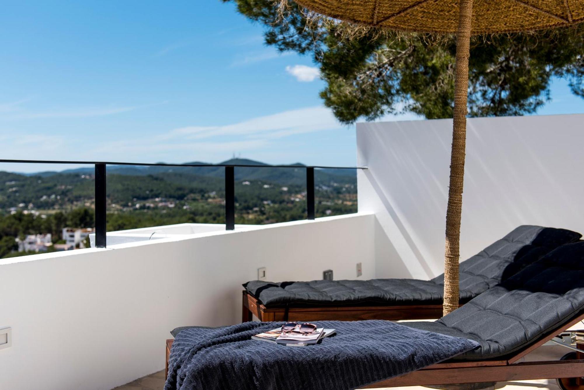Villa Casa Zita - 6p With Stunning Views Cala Llonga (Ibiza)