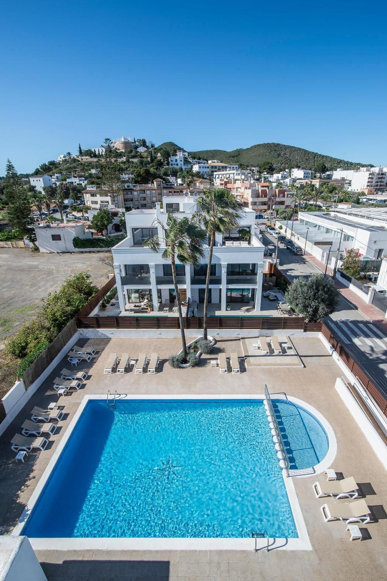Pierre & Ros Ibiza * Santa Eulária des Riu