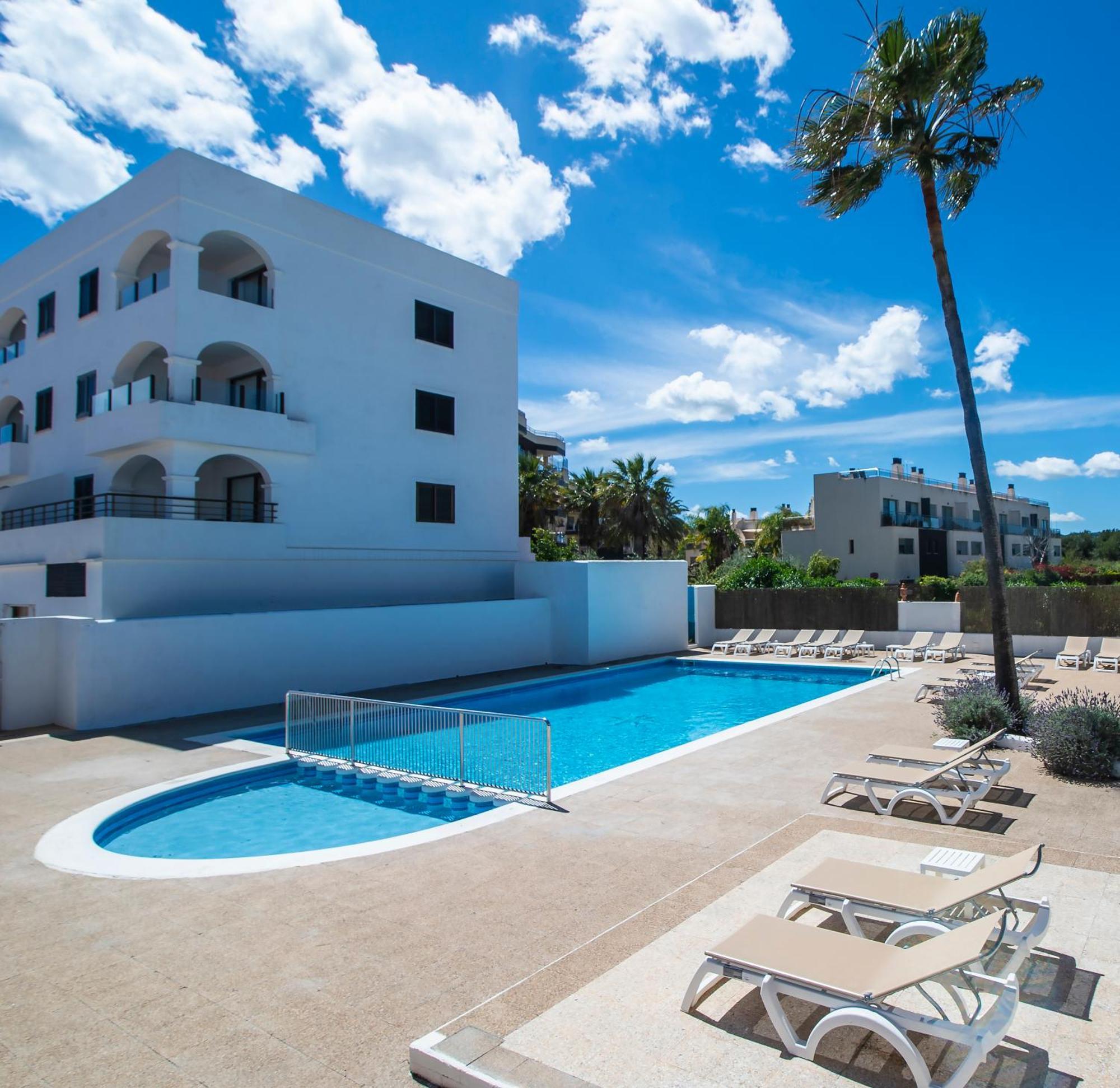 Apartamento Pierre & Ros Ibiza Santa Eulária des Riu