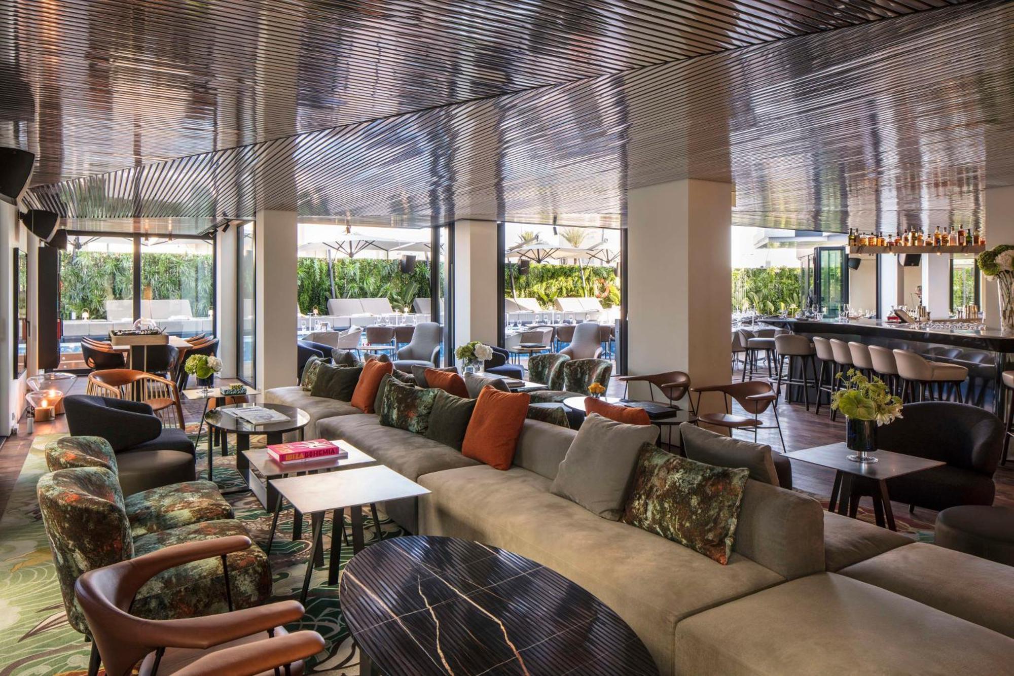 Nh Collection Hotel