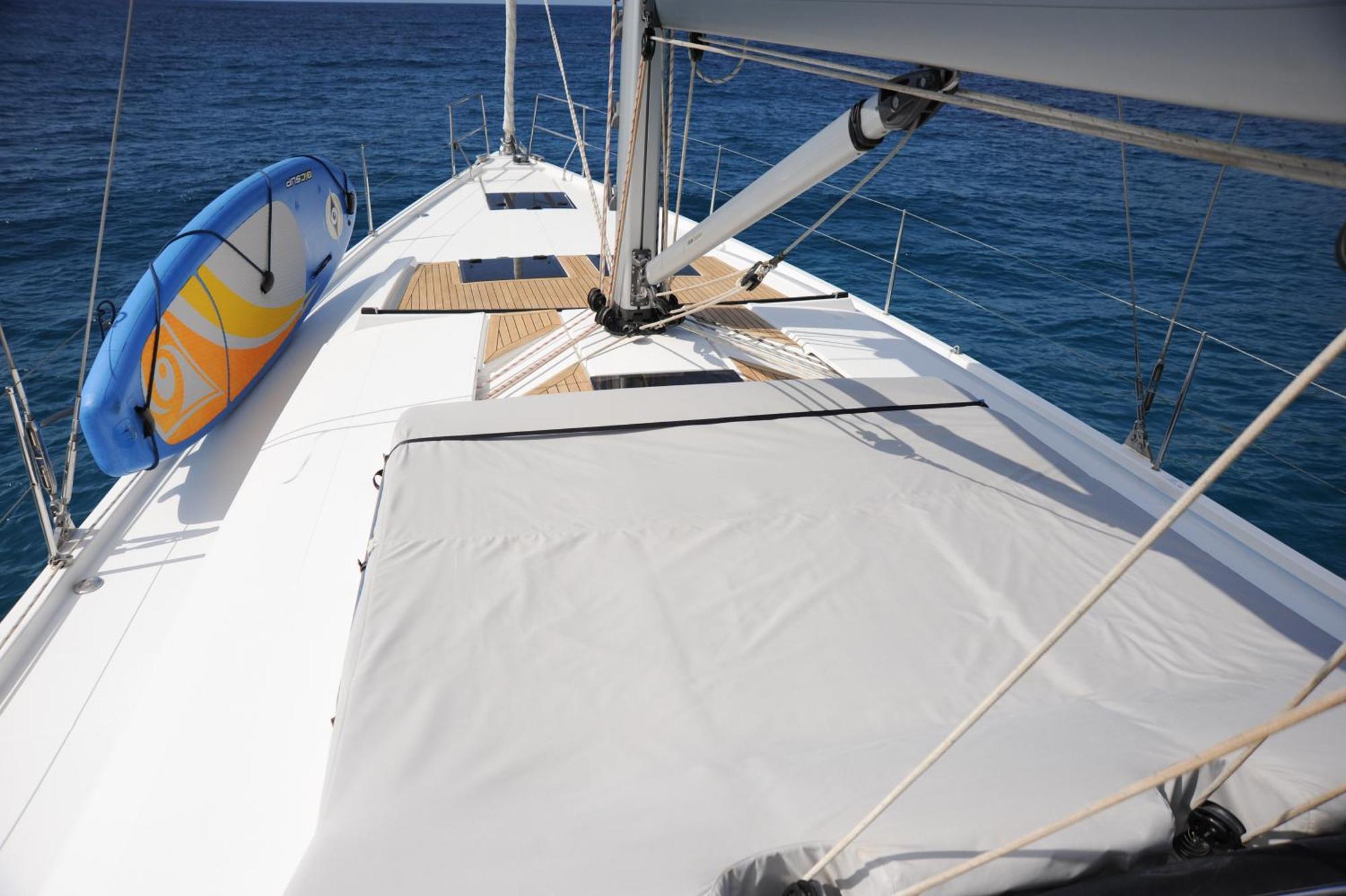 Botel Velero Ariel