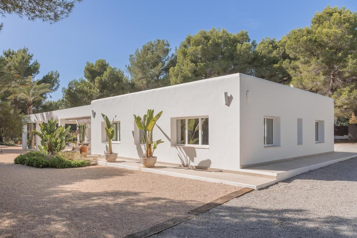 Villa Beautiful 3 Minutes Near Cala Jondal