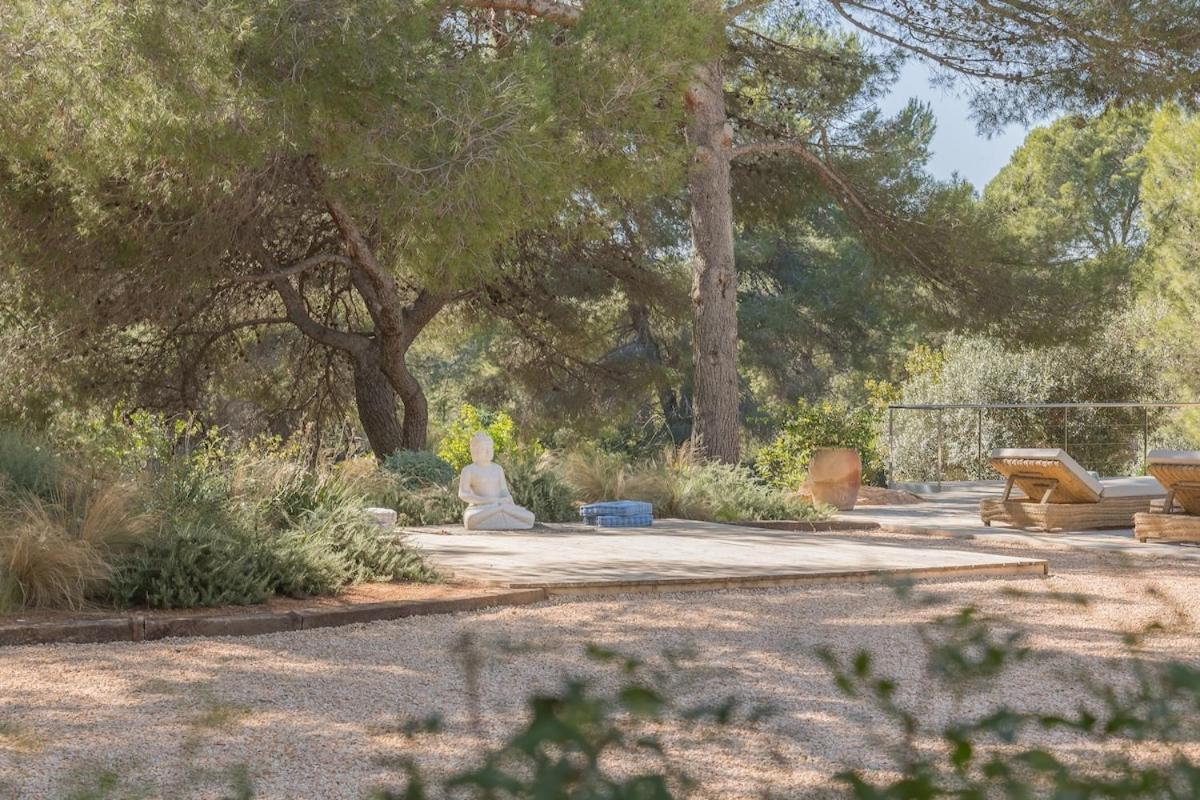 Beautiful 3 Minutes Near Cala Jondal * BALEARIC ISLANDS