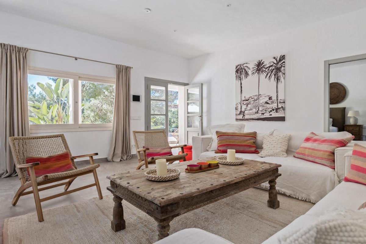 Villa Beautiful 3 Minutes Near Cala Jondal BALEARIC ISLANDS