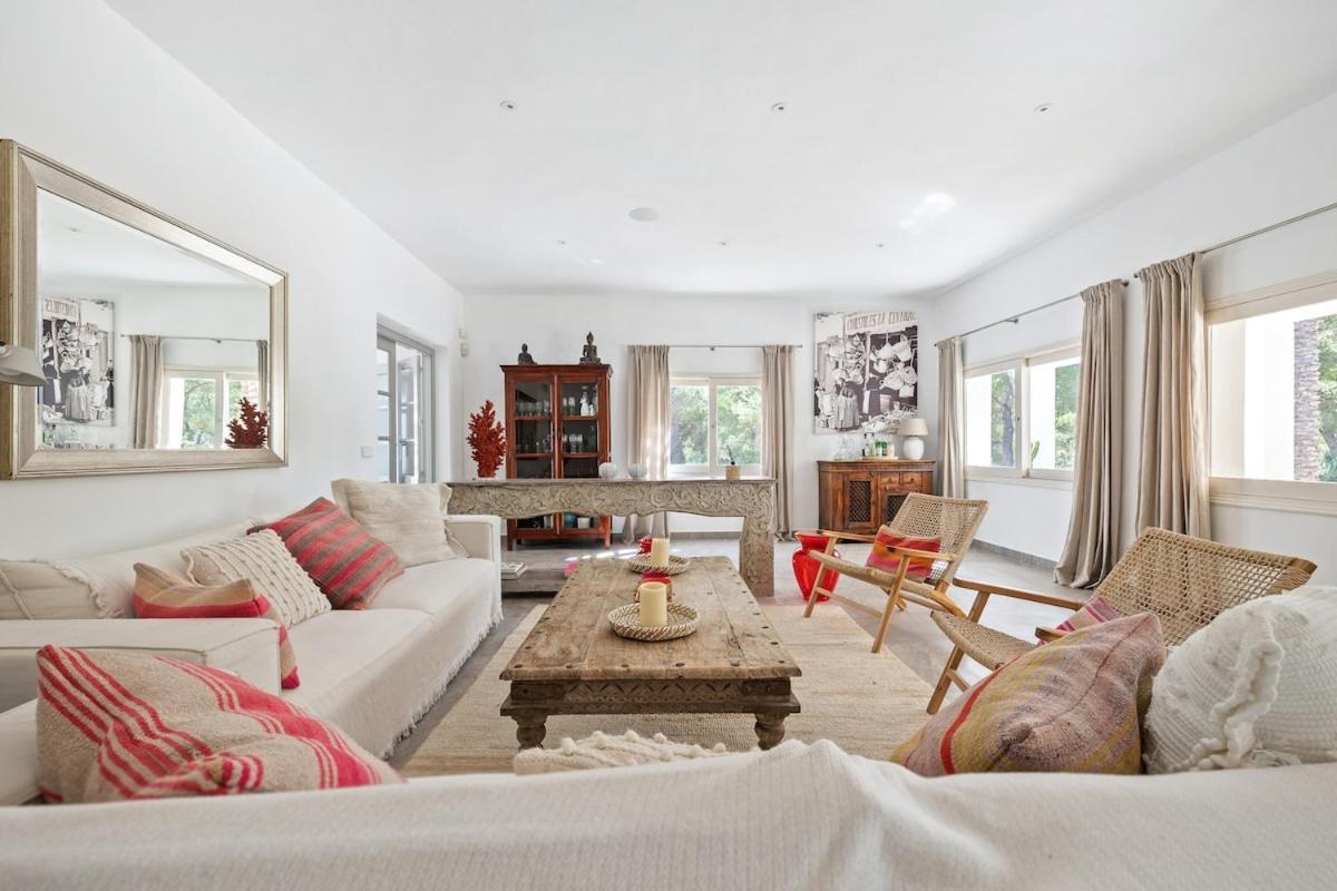 Villa Beautiful 3 Minutes Near Cala Jondal