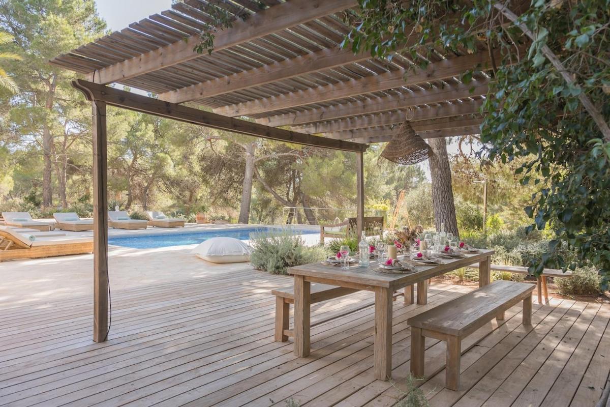 Beautiful 3 Minutes Near Cala Jondal Villa *