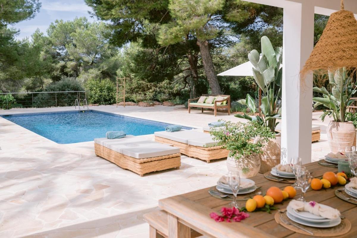 Beautiful 3 Minutes Near Cala Jondal Villa