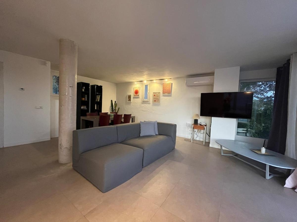 Rosita Ibiza * Talamanca (Ibiza)